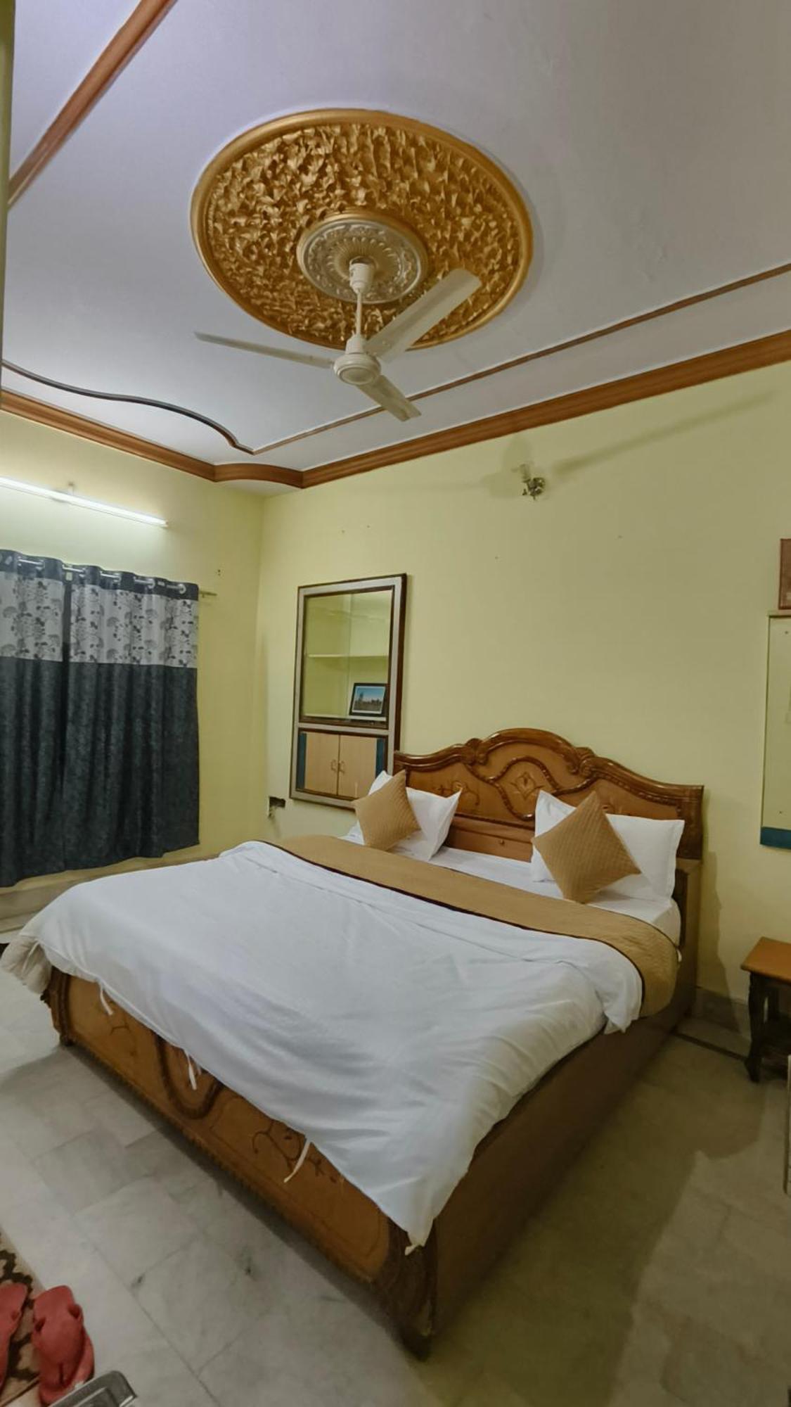Hotel Navodaya 斋沙默尔 外观 照片